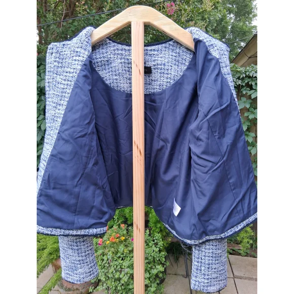 💕EUC TALBOTS Tweed Jacket, Blazer, SZ.10 Navy Blue White Silver - Picture 8 of 12